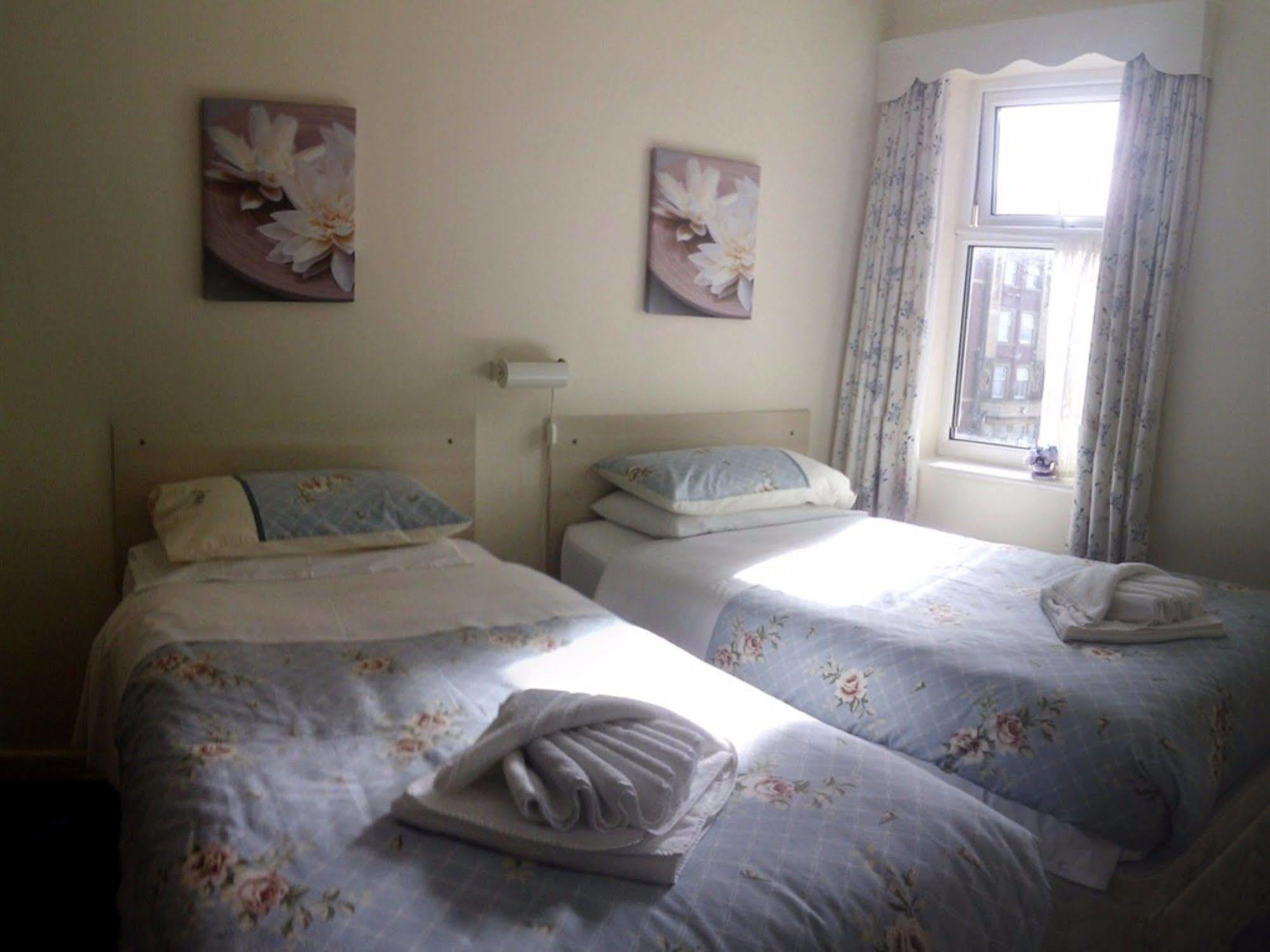 The Highfield Private Hotel Blackpool Luaran gambar